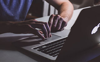 九游体育官网-加图索：喷脏字被罚下 这种事只会在意大利发生